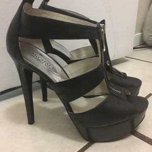 Michael Kors sandals size 8